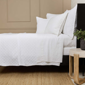 Ojai Matelasse Sham - White