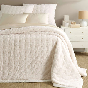 Marshmallow Fleece Ivory Pillow (Includes Insert)